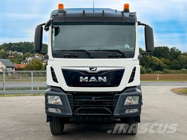 MAN TGS 35.420 KIPPER 6,00 m + BORDMATIC * 8x4 Kipper