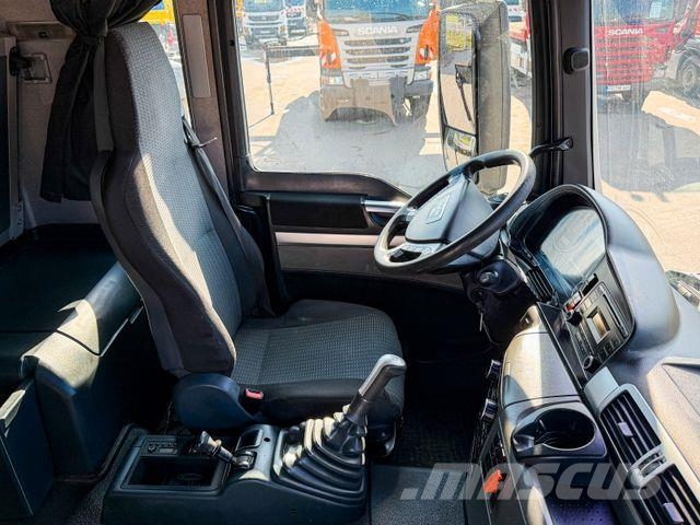 MAN TGS 35.440 * PALFINGER PK 44002 + FUNK * Camion plateau ridelle avec grue