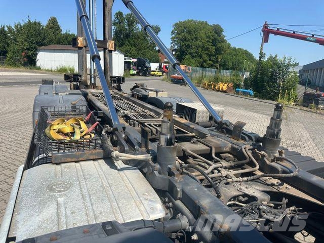 MAN TGS 35.460 / 8x2-6 / Silo / Gergen **2 x Stück** 吊鉤式起重車