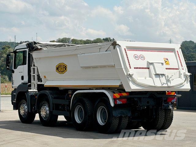 MAN TGS 35.460 * Kipper * 8x4 * TOPZUSTAND Camiones bañeras basculantes o volquetes