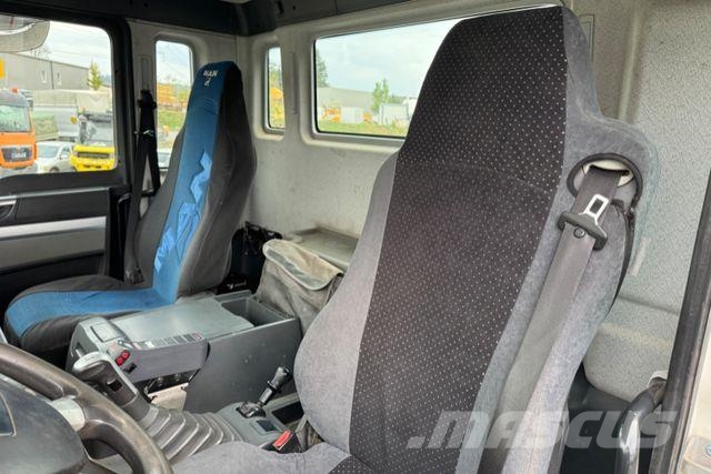 MAN TGS 35.480 8x4 Hiab 26T Camion con gancio di sollevamento