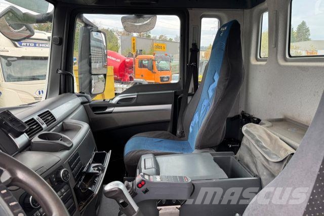 MAN TGS 35.480 8x4 Hiab 26T Camion con gancio di sollevamento