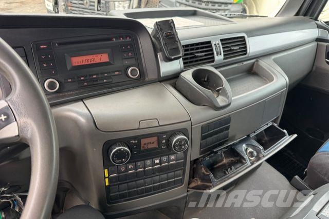 MAN TGS 35.480 8x4 Hiab 26T Camion con gancio di sollevamento