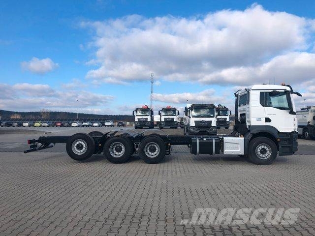 MAN TGS 35.480 8x4 TRIDEM Kamioni-šasije