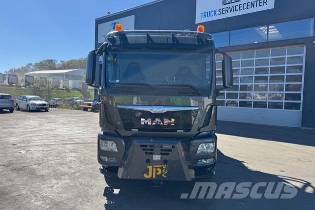 MAN TGS 35.480 8x4H Fassi 990-8 Flyjib& Troil Camion plateau ridelle avec grue