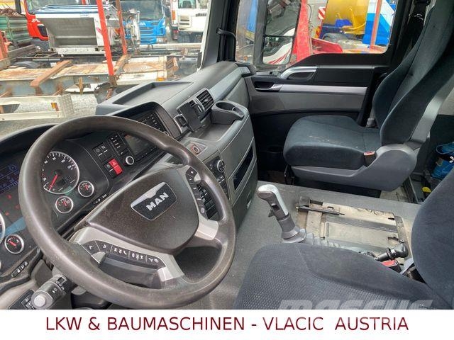 MAN TGS 37.440 8x4 شاحنات بمقصورة وهيكل