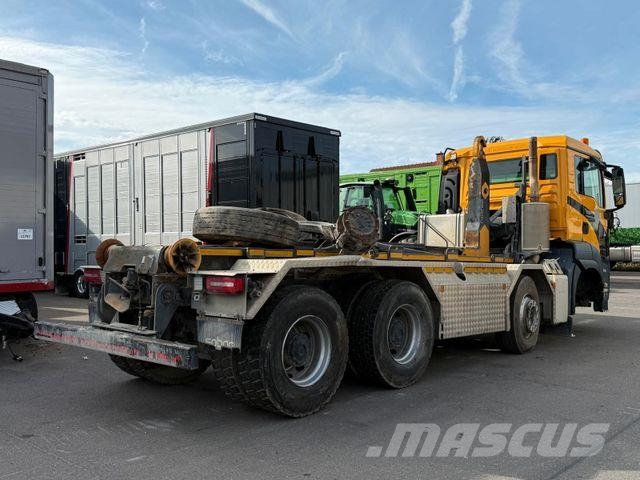 MAN TGS 37.500 8x4BB Abroller *Unfall* Retarder/Navi Treileri ar āķi
