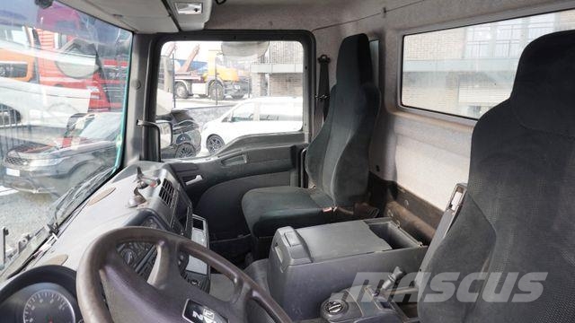 MAN TGS TGM 32.340 8x4 marchesi Kran Abrollkipper Treileri ar āķi