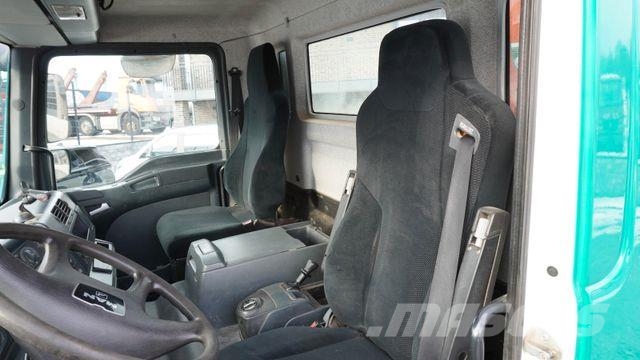 MAN TGS TGM 32.340 8x4 marchesi Kran Abrollkipper Treileri ar āķi
