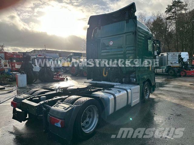 MAN TGX 18.360 EU6 4x2 Retarder Luft/Luft Low-Liner Sattelzugmaschinen