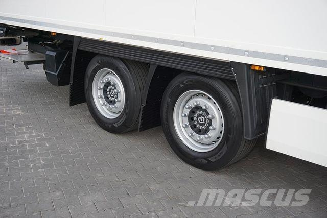 MAN TGX / 18.430 / E 6 / GM / ACC / I COOL / ZESTA Trekkers