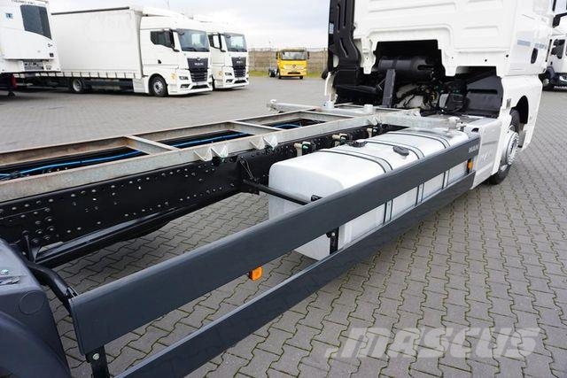 MAN TGX / 18.460 / ACC / E 6 / XLX / BDF / 7,15 M , Camiones con chasís y cabina