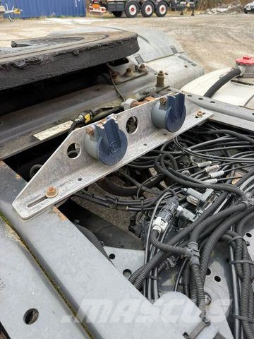 MAN TGX 18.460 LEDER SITZE KIPPHYDRAULIK INTARDER 6 Vlačilci