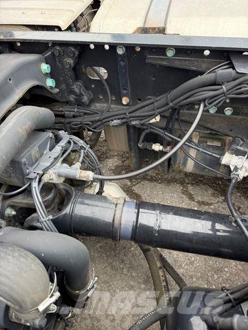 MAN TGX 18.460 LEDER SITZE KIPPHYDRAULIK INTARDER 6 Vlačilci