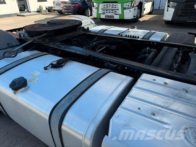 MAN TGX 18.460 * VOLUMEN * RETARDER*315 / 70 BEREIFT Ciągniki siodłowe