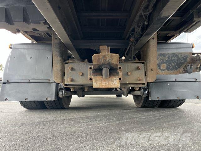 MAN TGX 18.480 4x2 LL Wechselfahrgestell/StandAC/AHK شاحنات بغطاء جانبي
