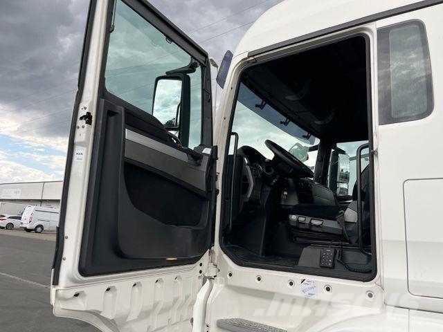 MAN TGX 18.480 4x2 LL Wechselfahrgestell/StandAC/AHK شاحنات بغطاء جانبي