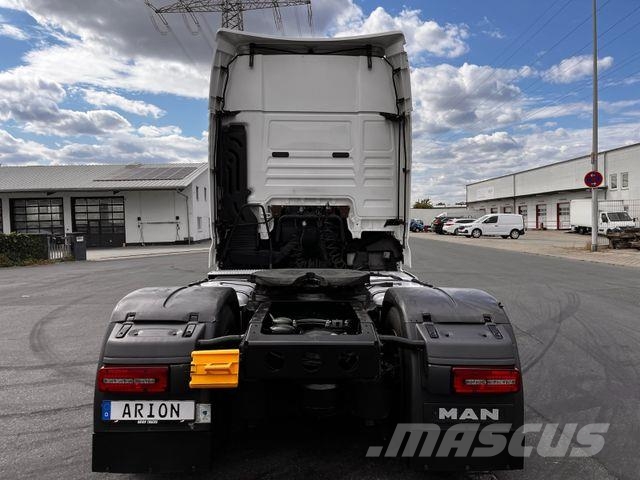MAN TGX 18.500 4x2/Retarder/StandAC/TÜV-03-27/2xBett 中古トラクターヘッド | トレーラーヘッド