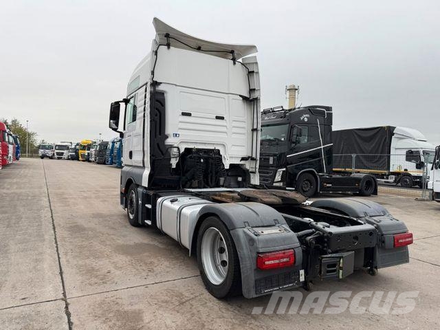 MAN TGX 18.500 XXL * RETARDER * STANDKLIMA * VER. SA Vlačilci