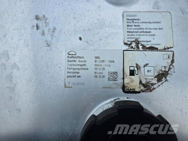 MAN TGX 18.510 4x2 BL SA / Retarder / 2 Tanks / 6D Sattelzugmaschinen