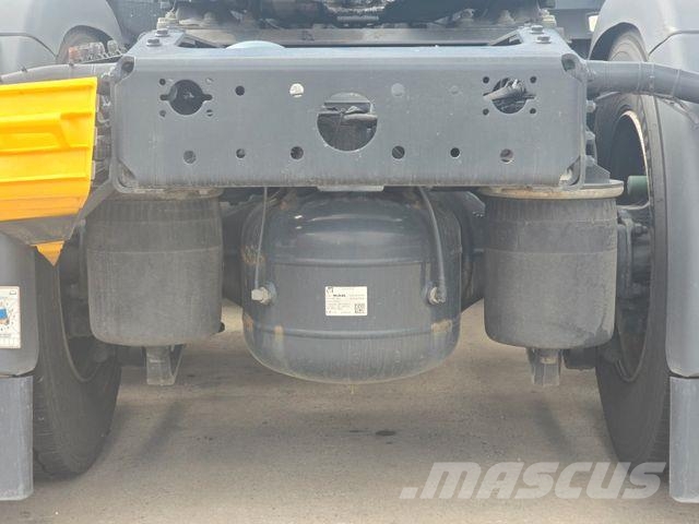MAN TGX 18.510 * ACC * TOP * 2X TANK * NAVI*RETARDER Çekiciler