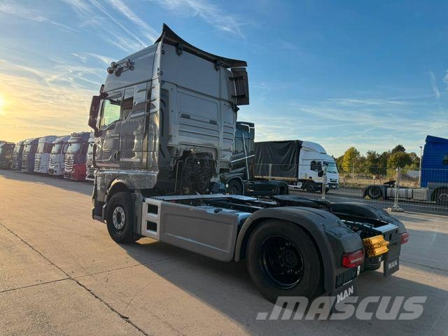 MAN TGX 18.510 XXL * RETARDER * STANDKLIMA * UNFALL Cabezas tractoras