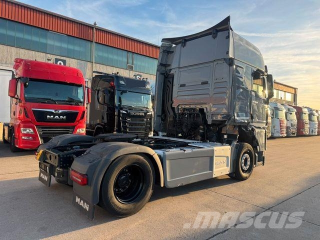 MAN TGX 18.510 XXL * RETARDER * STANDKLIMA * UNFALL Cabezas tractoras