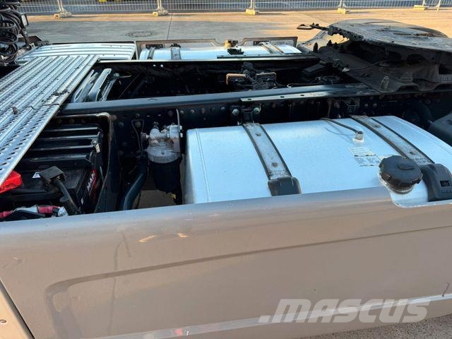 MAN TGX 18.510 XXL * RETARDER * STANDKLIMA * UNFALL Cabezas tractoras