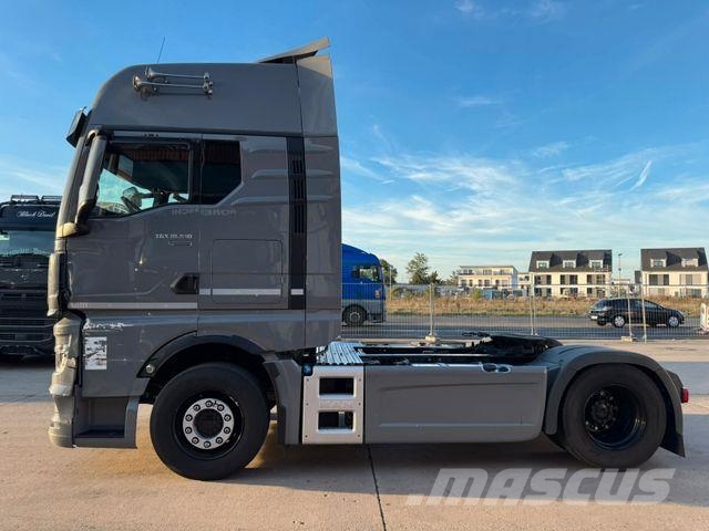 MAN TGX 18.510 XXL * RETARDER * STANDKLIMA * UNFALL Cabezas tractoras
