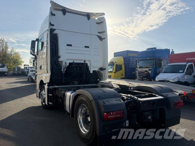 MAN TGX 18.520 BLS, Retarder Standklima Hydraulik Vlačilci