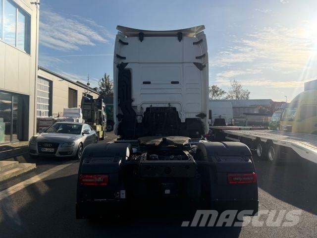 MAN TGX 18.520 BLS, Retarder Standklima Hydraulik Vlačilci