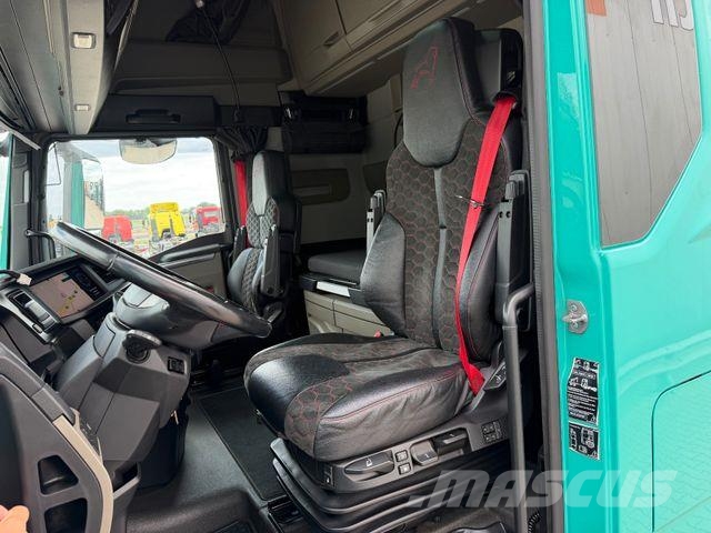 MAN TGX 18.640 LL D38 GX/Individual S*TV*Standklima Naudoti vilkikai