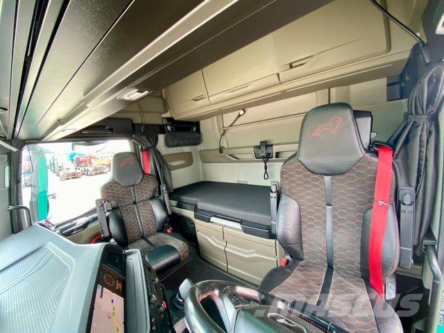 MAN TGX 18.640 LL D38 GX/Individual S*TV*Standklima Naudoti vilkikai