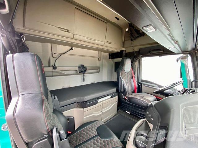 MAN TGX 18.640 LL D38 GX/Individual S*TV*Standklima Naudoti vilkikai
