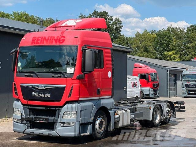 MAN TGX 24.400 6x2 Euro 6 Fahrgestell Kuorma-autoalustat