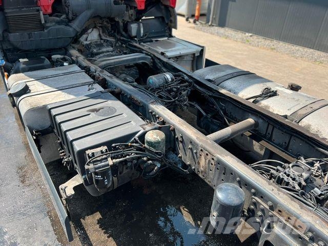 MAN TGX 24.400 6x2 Euro 6 Fahrgestell Kuorma-autoalustat