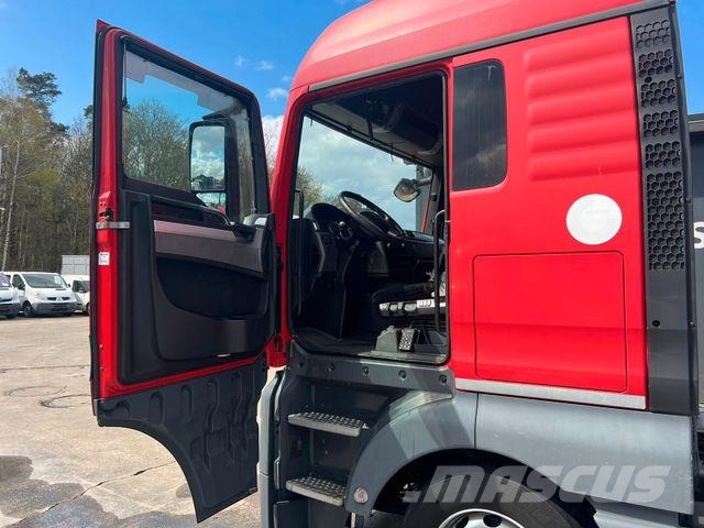 MAN TGX 24.400 6x2 Euro 6 Fahrgestell Chassis Cab trucks
