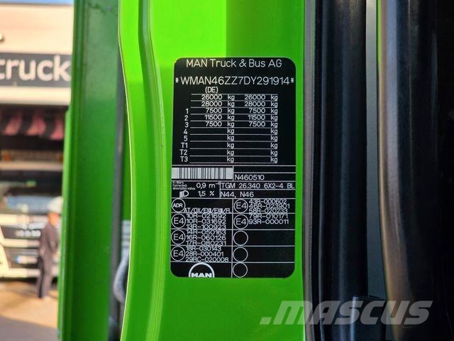 MAN TGX 26.340 6x2-4 BL 탱커 트럭