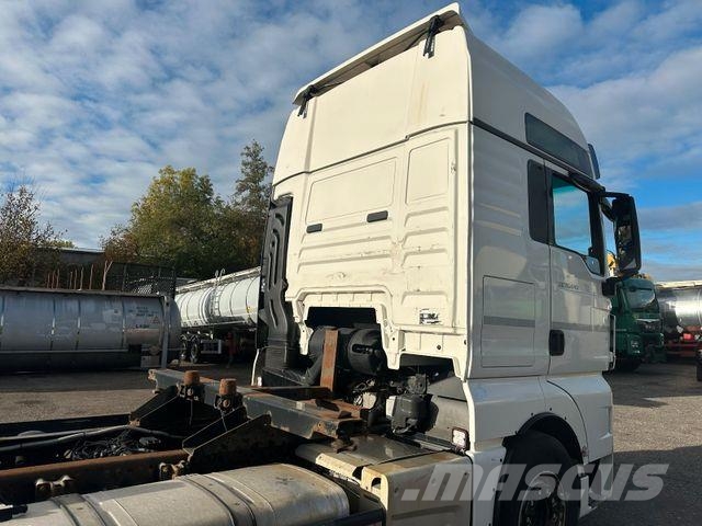 MAN TGX 26.440 RETARDER LKA/ACC LADEBORDWAND Шасси с кабиной