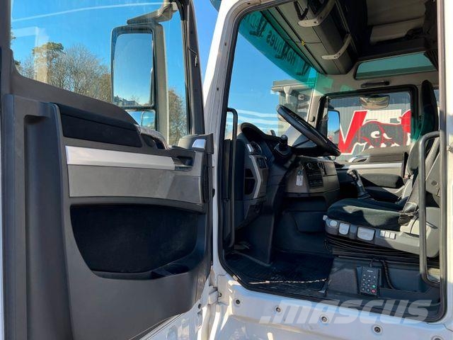 MAN TGX 26.480 6x2 Lenk/Lift !! Camiones con chasís y cabina