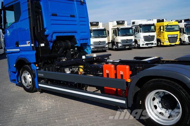 MAN TGX / 26.480 / GX / ACC / E 6 / RETARDER / BDF / Camion cabina sasiu
