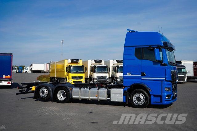 MAN TGX / 26.480 / GX / ACC / E 6 / RETARDER / BDF / Camion cabina sasiu