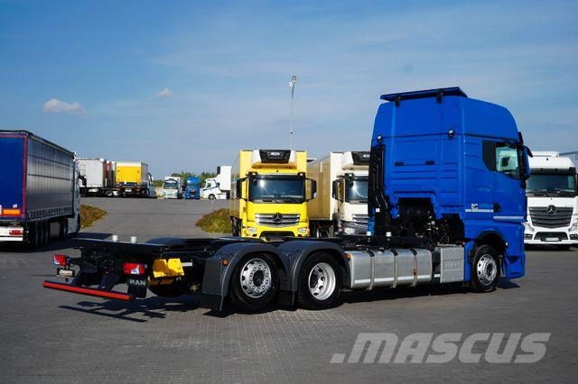 MAN TGX / 26.480 / GX / ACC / E 6 / RETARDER / BDF / Camion cabina sasiu