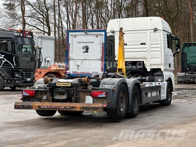 MAN TGX 26.500 6x2 Euro6c Palfinger Abrollkipper Vinçli kamyonlar