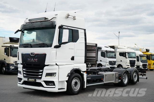 MAN TGX / 26.510 / GX / ACC / E 6 / RETARDER / BDF / Chassis Cab trucks