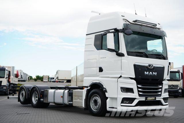 MAN TGX / 26.510 / GX / ACC / E 6 / RETARDER / BDF / Chassis Cab trucks
