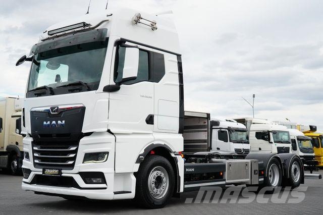 MAN TGX / 26.510 / GX / ACC / E 6 / RETARDER / BDF / Chassis Cab trucks