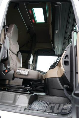 MAN TGX / 26.510 / GX / ACC / E 6 / RETARDER / BDF / Chassis Cab trucks
