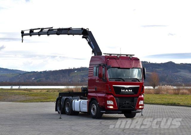 MAN TGX 28.480 Sattelzugmaschine + HMF 2120 K5/FUNK Automobiliniai kranai