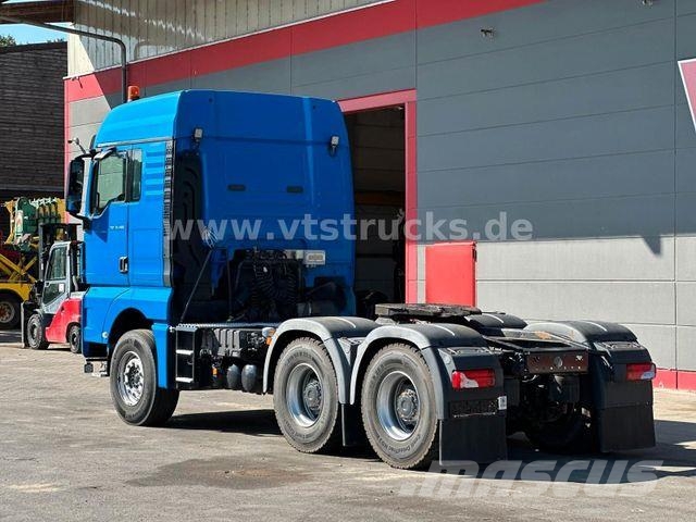 MAN TGX 33.480 6x4 BLS NAVI KLIMA Intarder 83to وحدات الجر